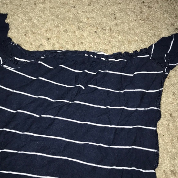 Brandy striped off shoulder crop - Picture 2 of 2